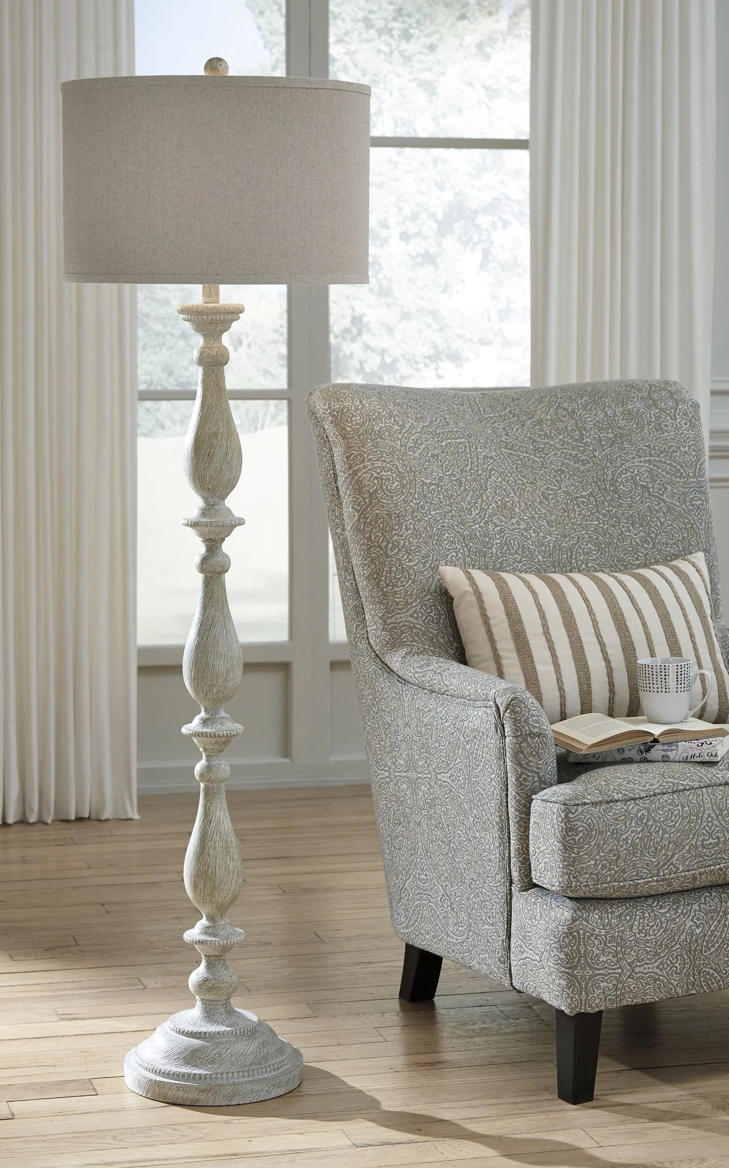 Bernadate Floor Lamp AY-L235341